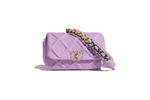 PRODUCT OF THE WEEK: THE CHANEL 19 BAG - The Blonde Salad