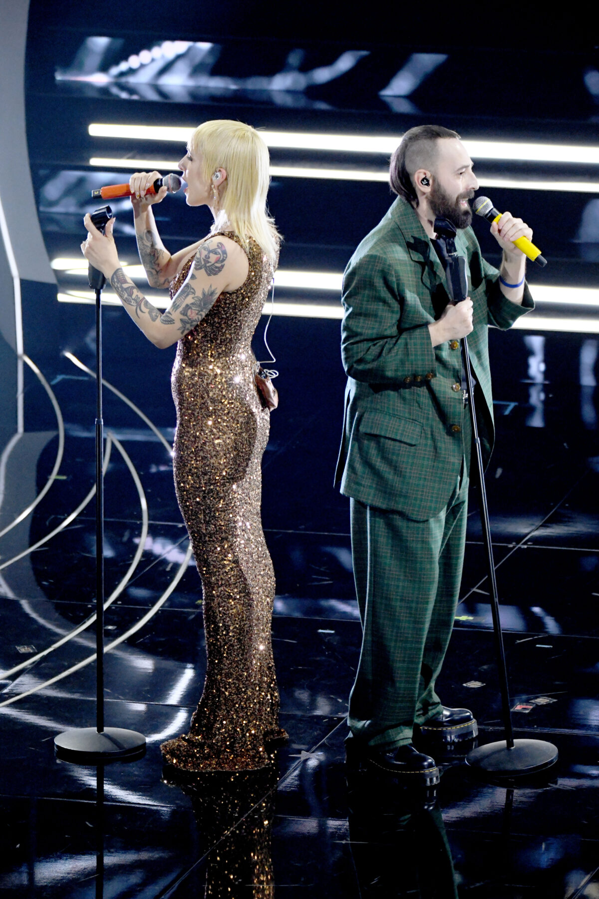 Sanremo 2023: I Voti Ai Look Della Prima Serata - The Blonde Salad