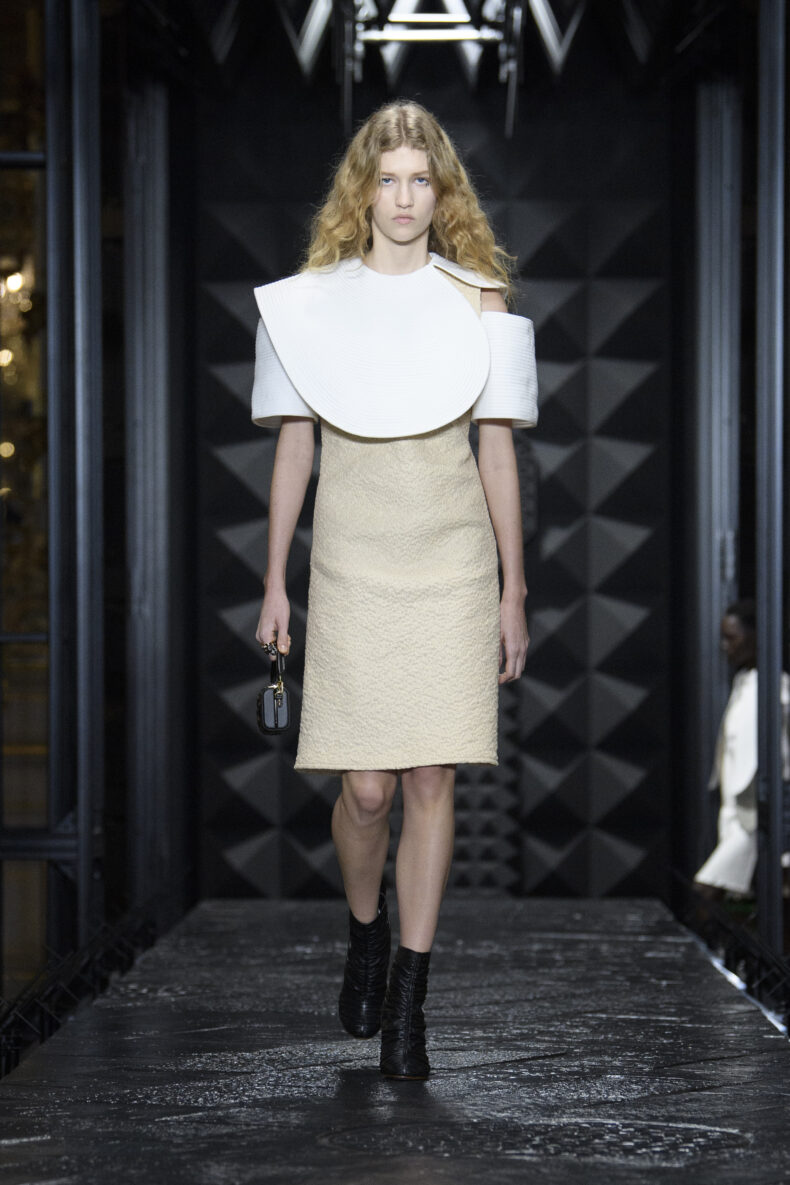 Louis Vuitton Fall/Winter 2023 - Paris Fashion Week - fashionotography