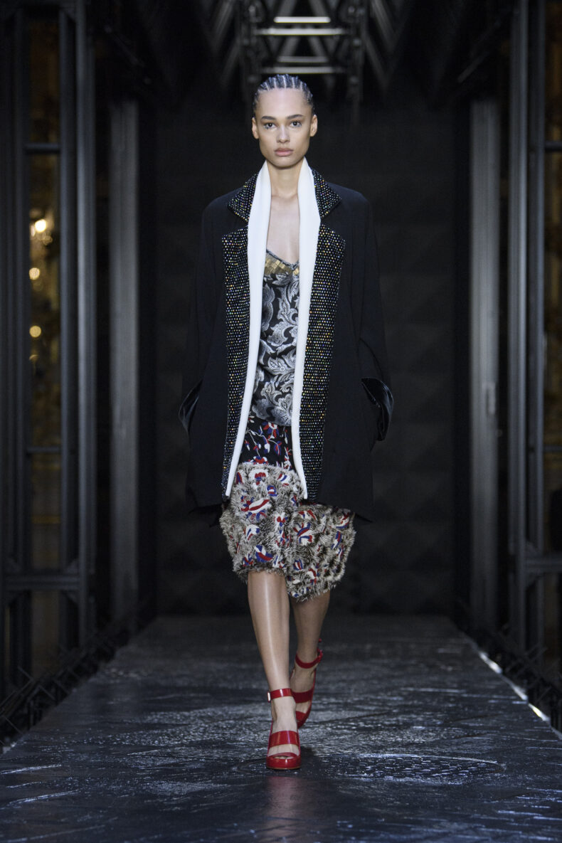 Louis Vuitton Fall Winter 2023 – 2024 Woman Collection at Paris